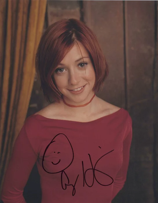 Alyson Hannigan autograph