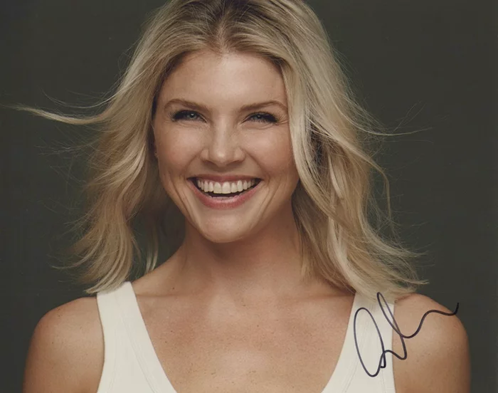 Amanda Kloots autograph