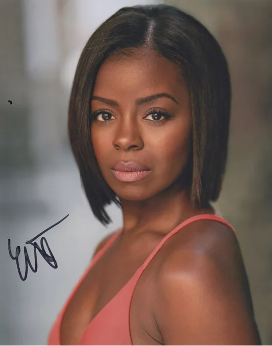 Erica Tazel autograph