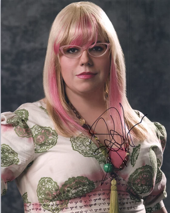 Kirsten Vangsness autograph