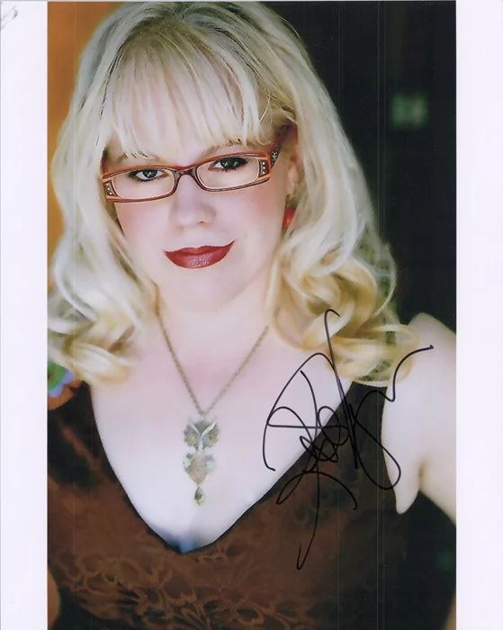 Kirsten Vangsness autograph