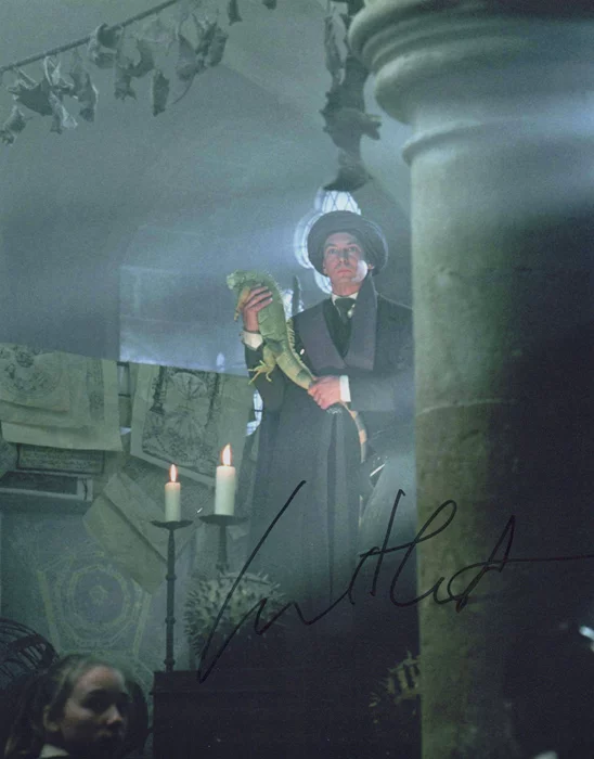Ian Hart autograph