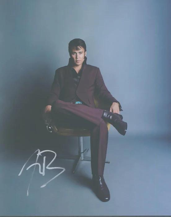 Austin Butler autograph