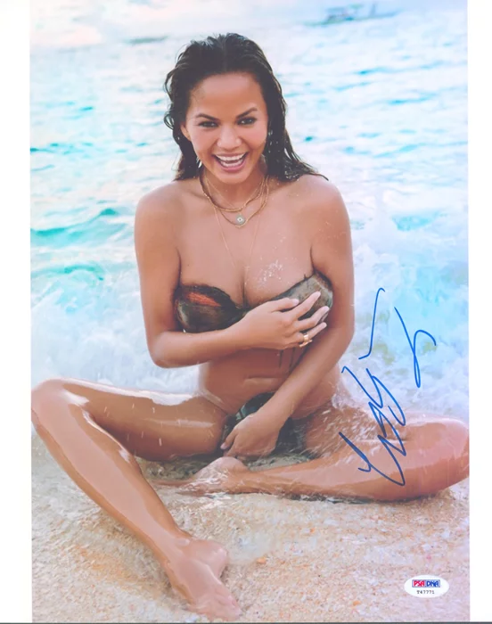 Chrissy Teigen autograph