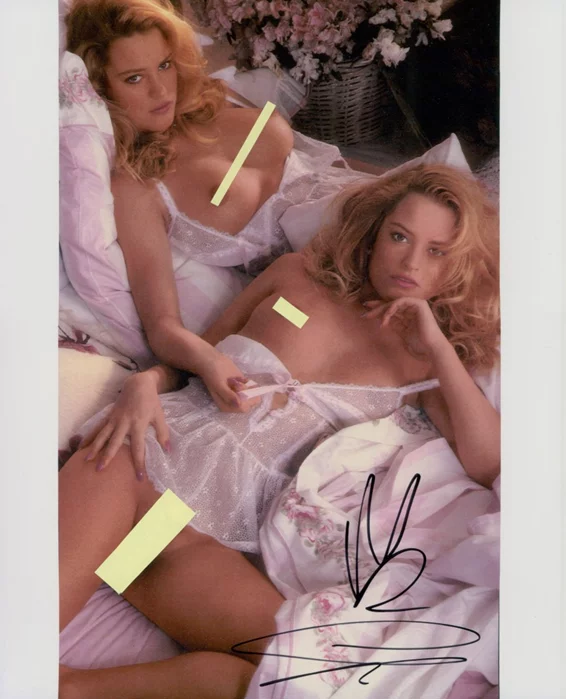 Van Breeschooten Twins autograph