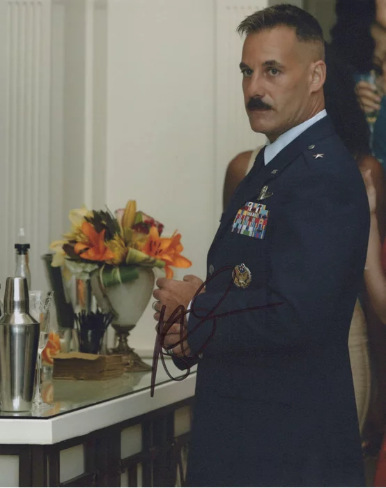 Adrian Pasdar autograph