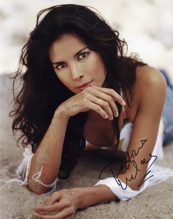 Patricia Velasquez autograph