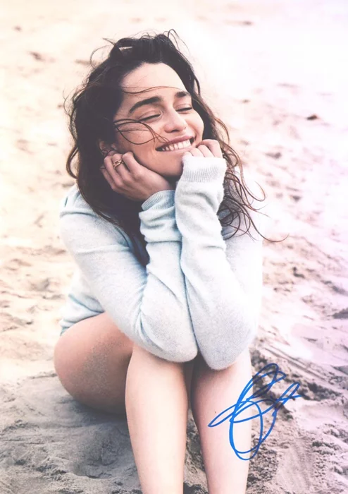 Emilia Clarke autograph