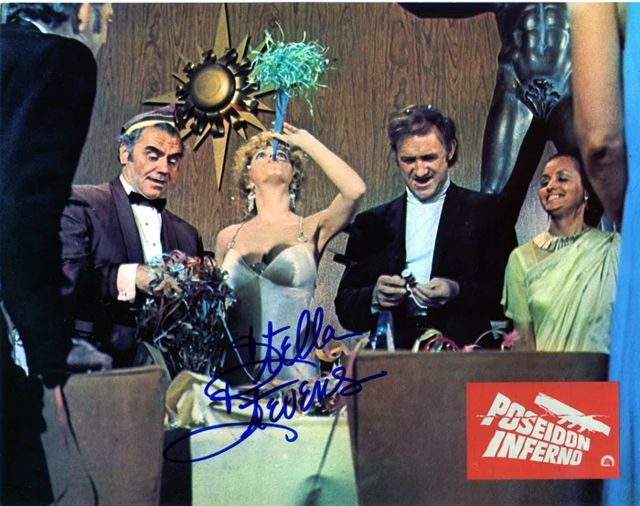 Stella Stevens autograph