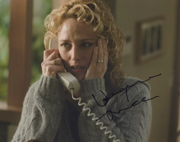 Virginia Madsen autograph