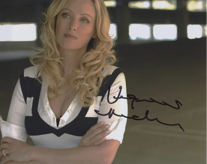 Virginia Madsen autograph