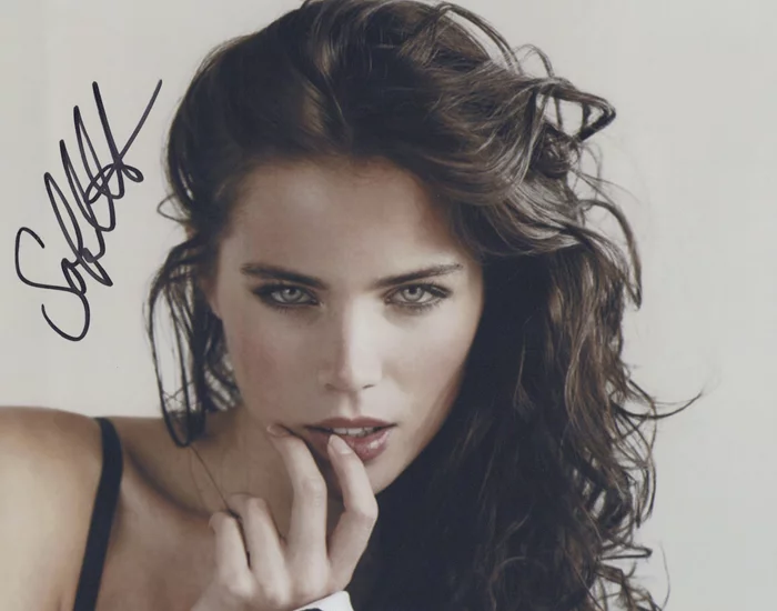 Sofia Mattsson autograph