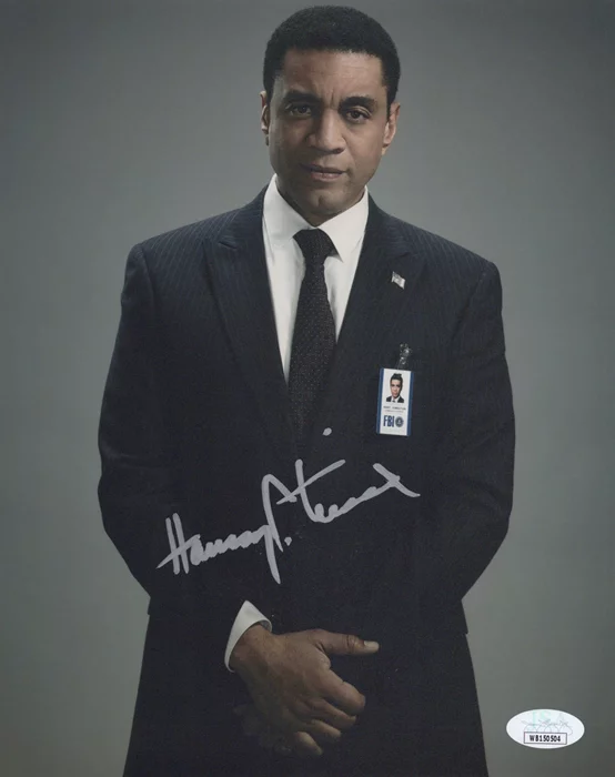 Harry Lennix autograph