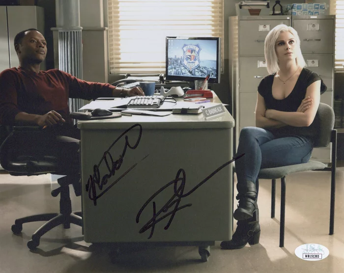 iZombie autograph
