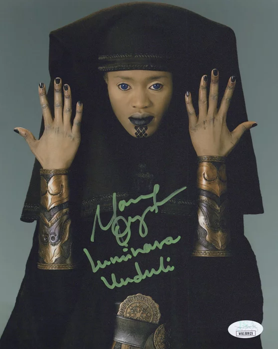 Mary Oyaya autograph