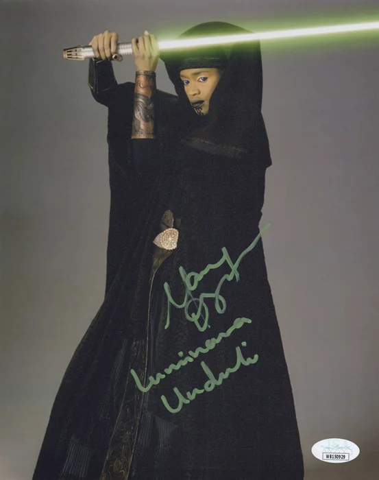 Mary Oyaya autograph