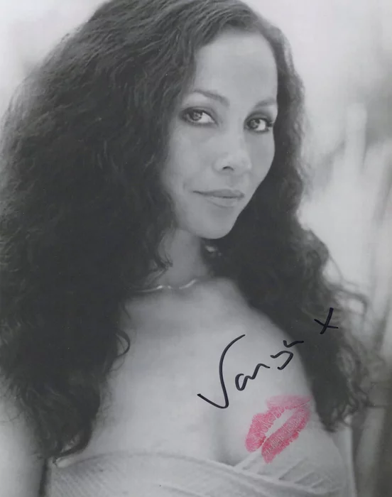 Vanya Seager autograph