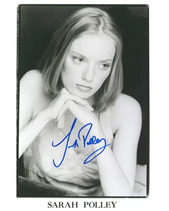 Sarah Polley autograph