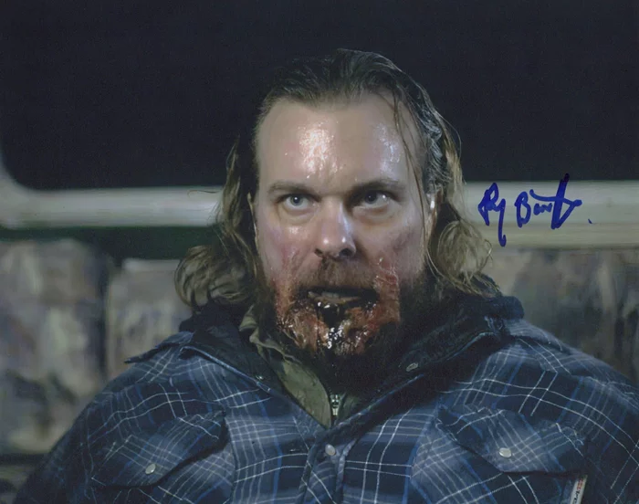 Ry Barrett autograph