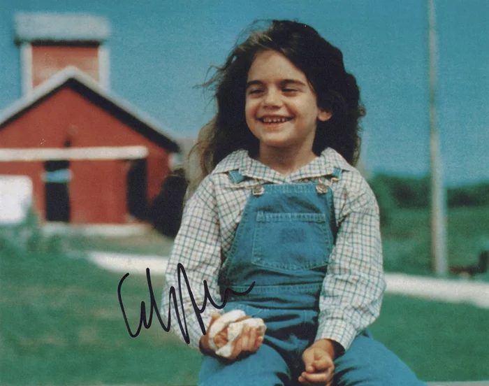 Gaby Hoffmann autograph