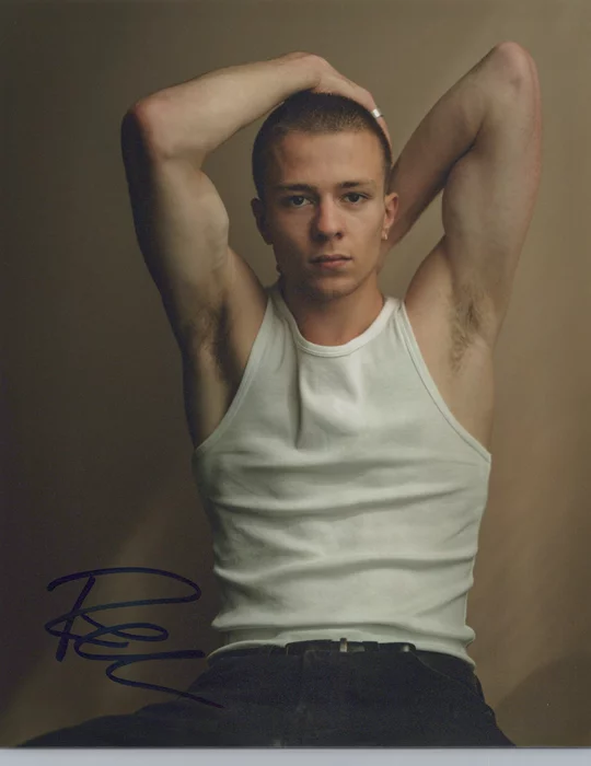 Ruaridh Mollica autograph