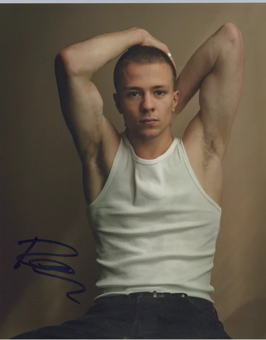 Ruaridh Mollica autograph