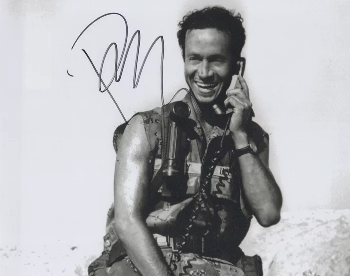 Pauly Shore autograph