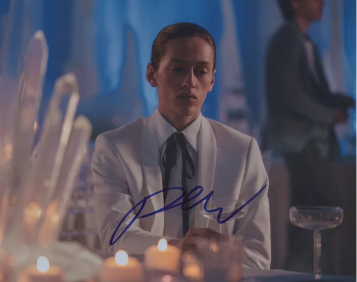 Percy Hynes White autograph