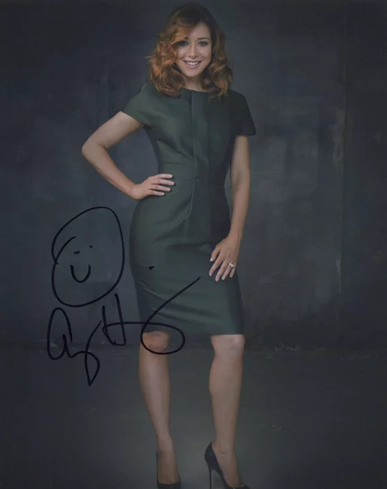 Alyson Hannigan autograph