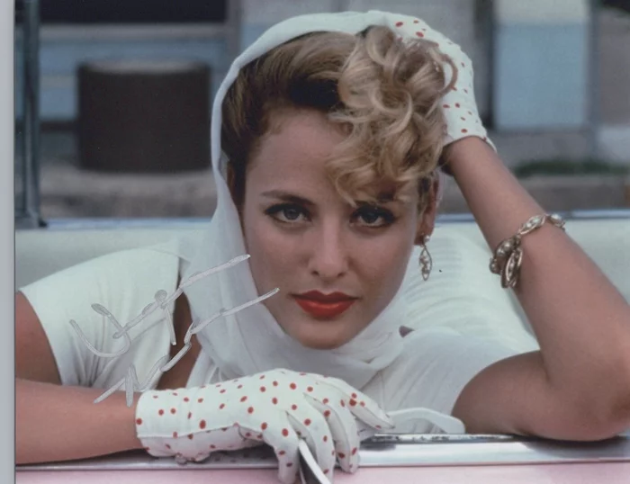 Virginia Madsen autograph