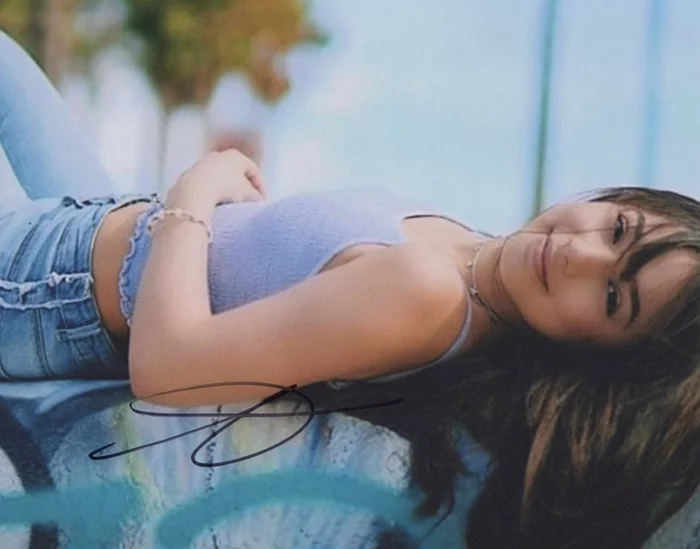 Angelic Montero autograph