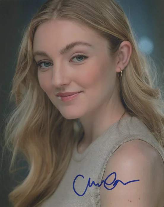 Charlotte Creaghan autograph