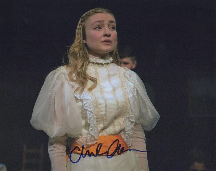 Charlotte Creaghan autograph