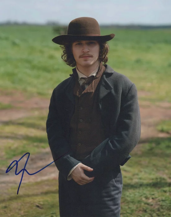 Fred Hechinger autograph