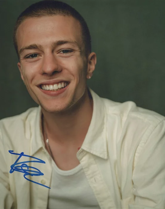 Ruaridh Mollica autograph