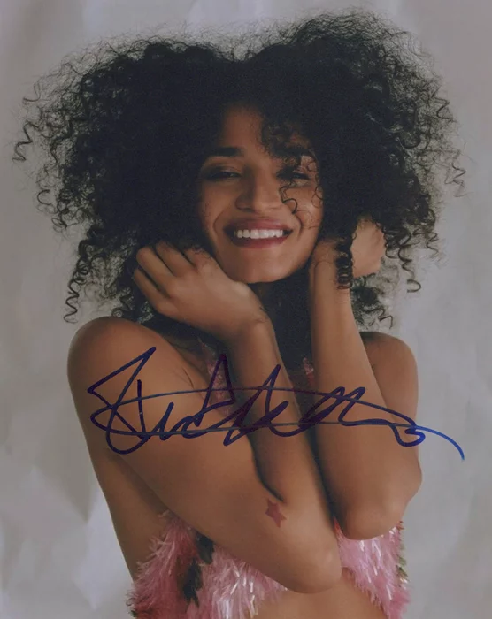 Indya Moore autograph