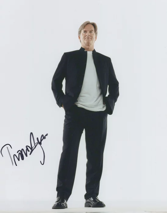 Trevor Eve autograph