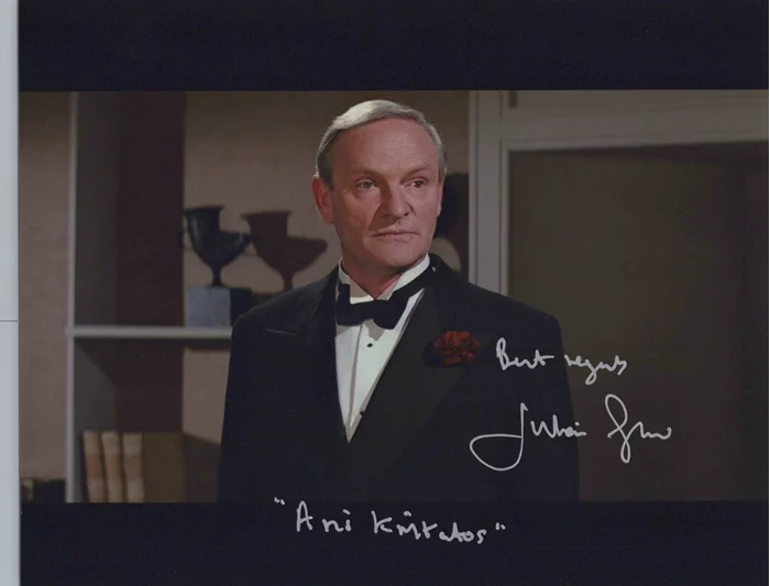 Julian Glover autograph