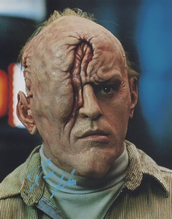 Dean Norris autograph