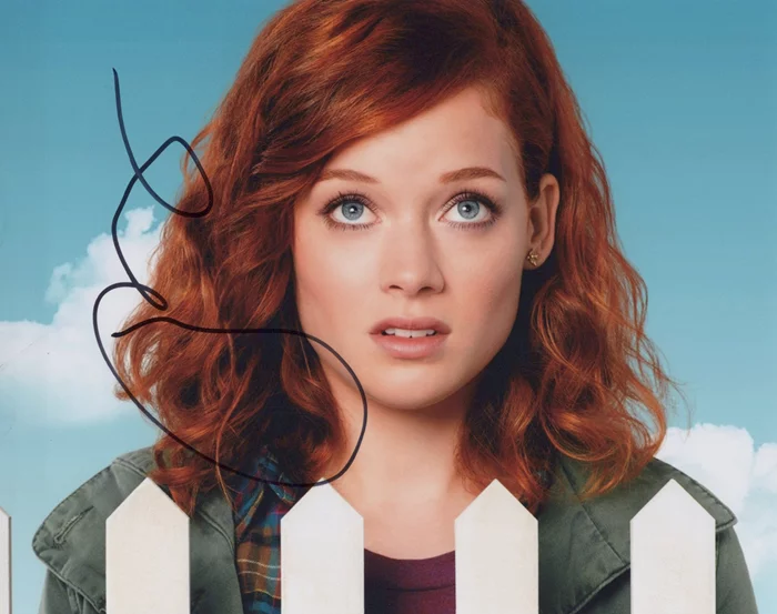 Jane Levy autograph