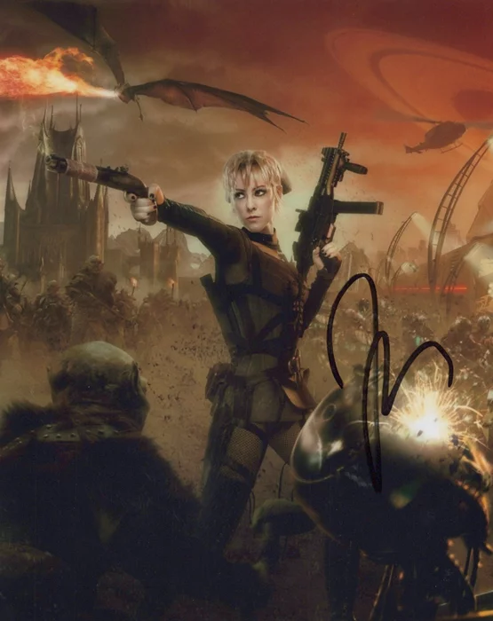 Jena Malone autograph