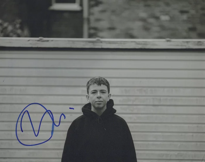 Molly Manning Walker autograph