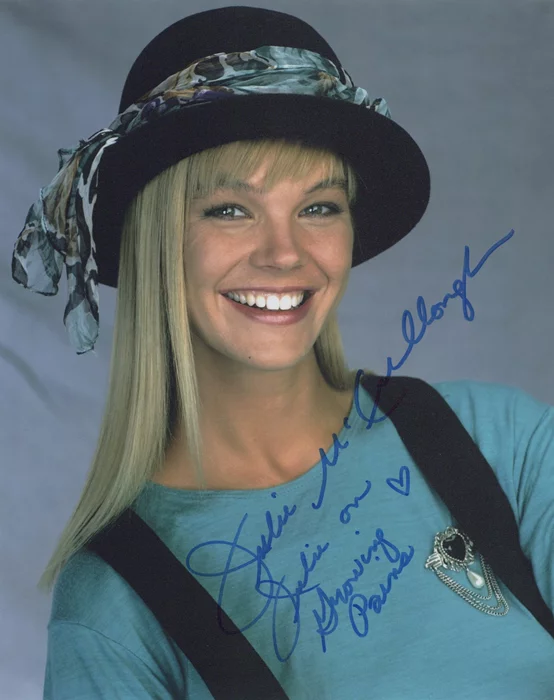 Julie McCullough autograph