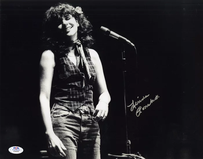 Linda Ronstadt autograph