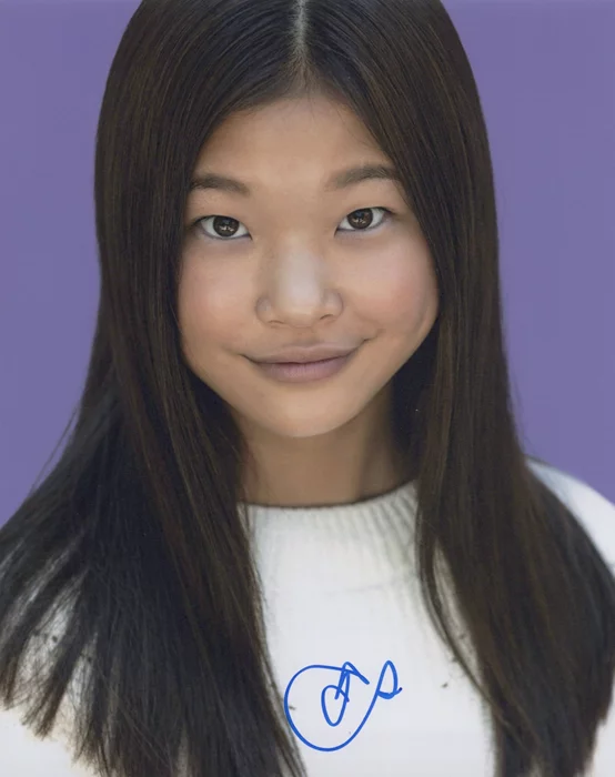 Caitlin Kim autograph