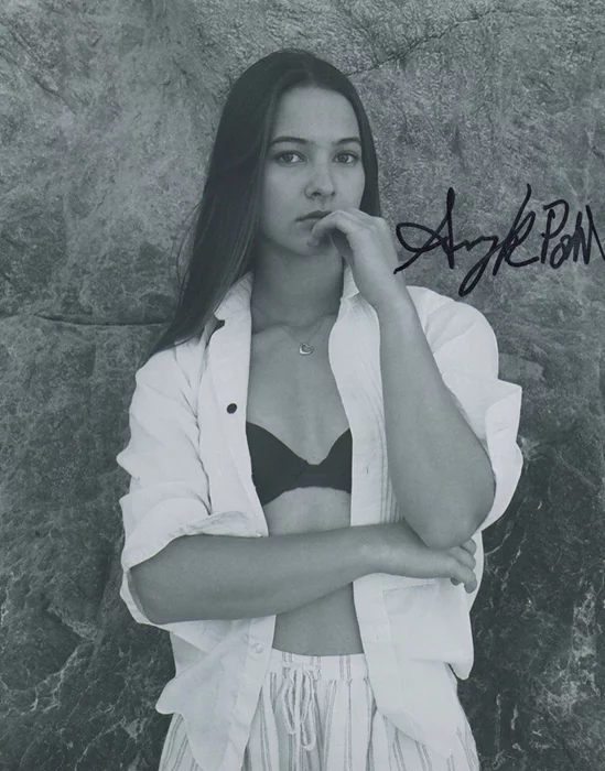 Avery Pohl autograph