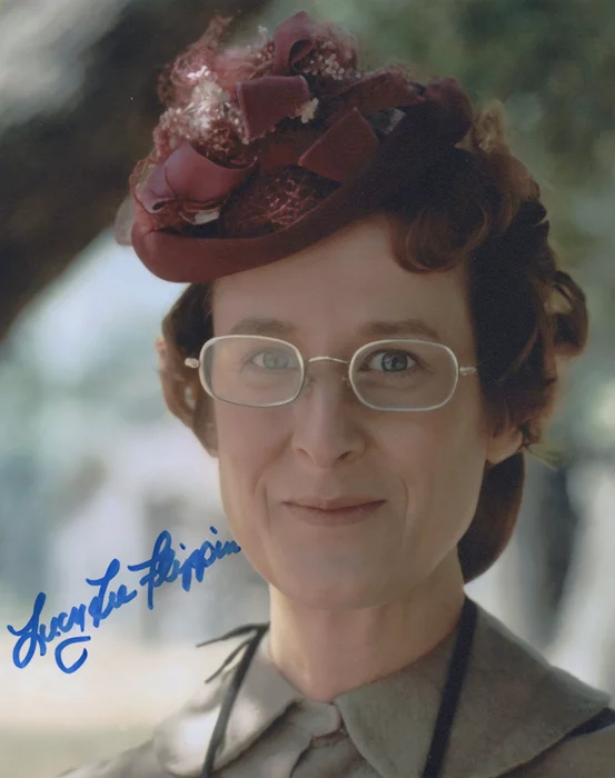 Lucy Lee Flippin autograph