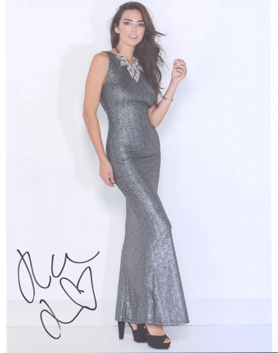 Hailee Keanna Lautenbach autograph