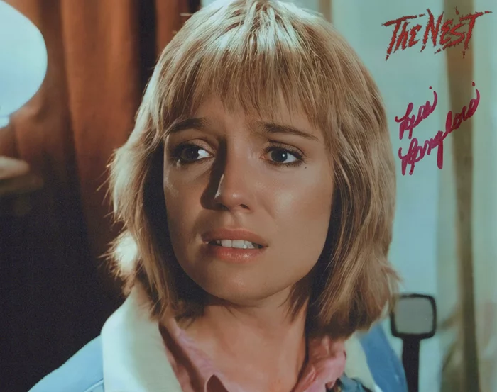 Lisa Langlois autograph