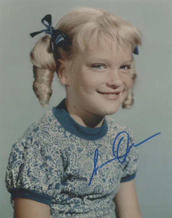 Susan Olsen autograph